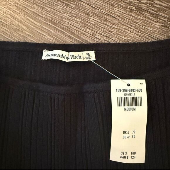 Abercrombie & Fitch Thick Knit High Neck Ribbed Maxi Dress - Picture 3 of 5